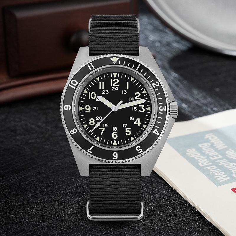 Watchdives WD1972 Quartz Watch - Accessories With Watch recension och pris